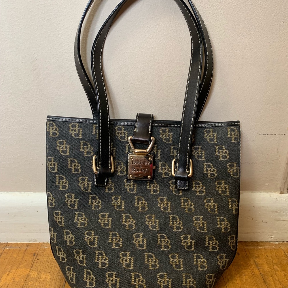 Dooney and Bourke Purse